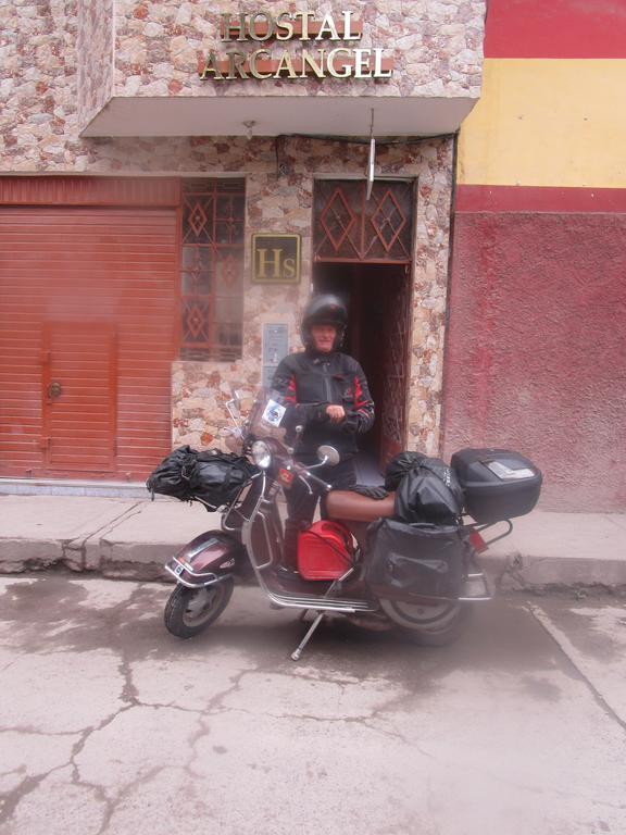 Hostal Arcangel Abancay Eksteriør bilde